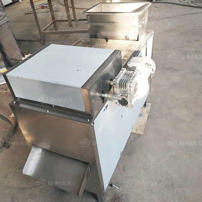 Machine voor het snijden van noten voor bakkerijen
